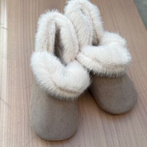 Old Navy Taupe Suede-Look Slipper Boots with Cream Faux Fur